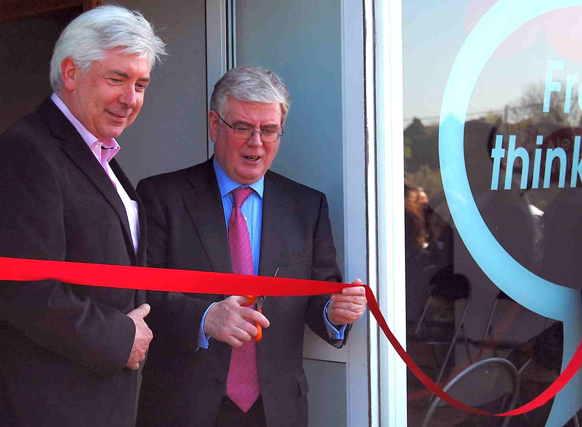 office_opening1